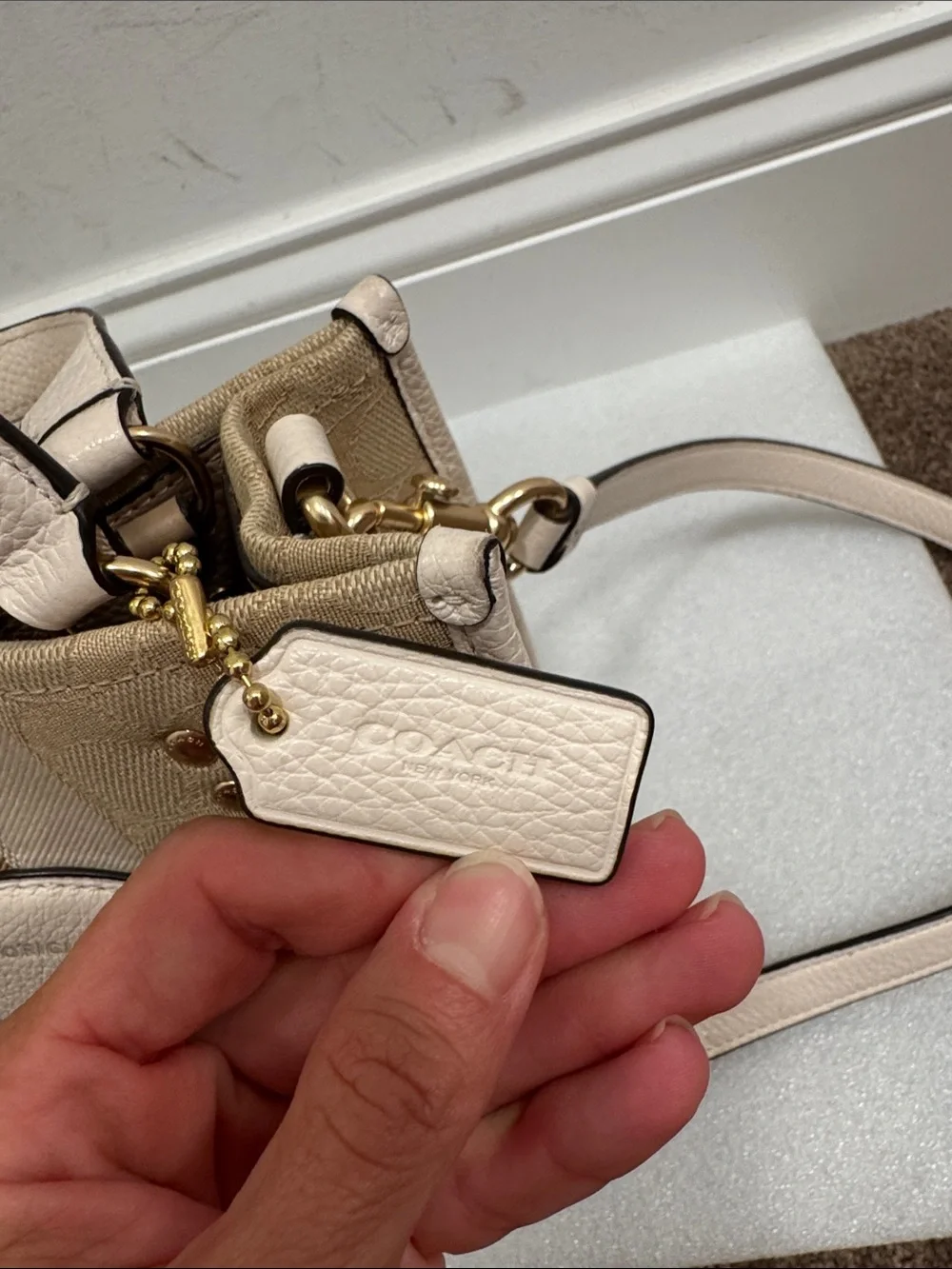 Coach Dempsey 22 signature logo mini crossbody tote bag purse with hangtag